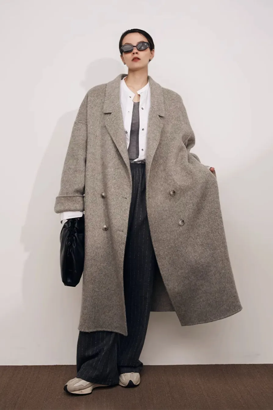 Oversized Double-breasted Long Wool Coat With Lapel Collar