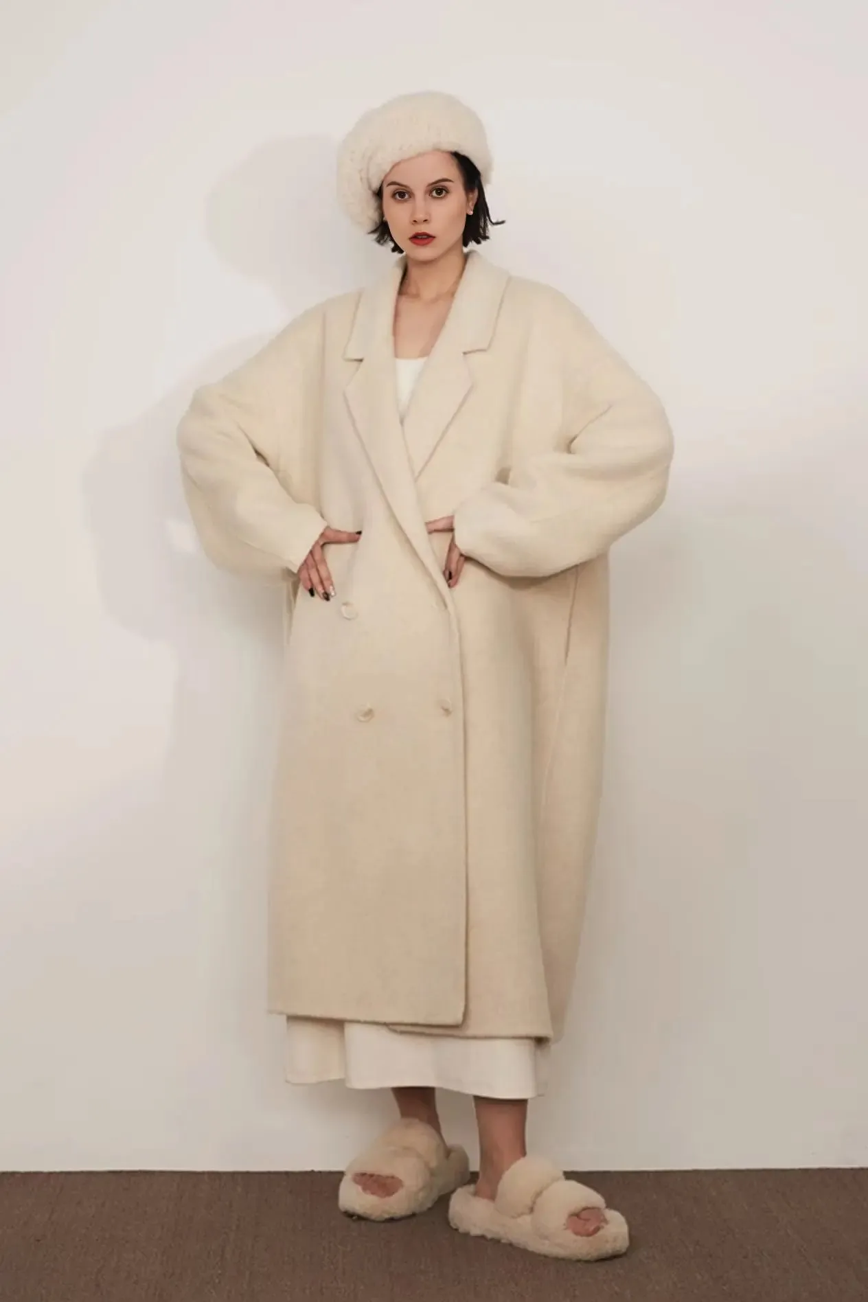 Oversized Double-breasted Long Wool Coat With Lapel Collar