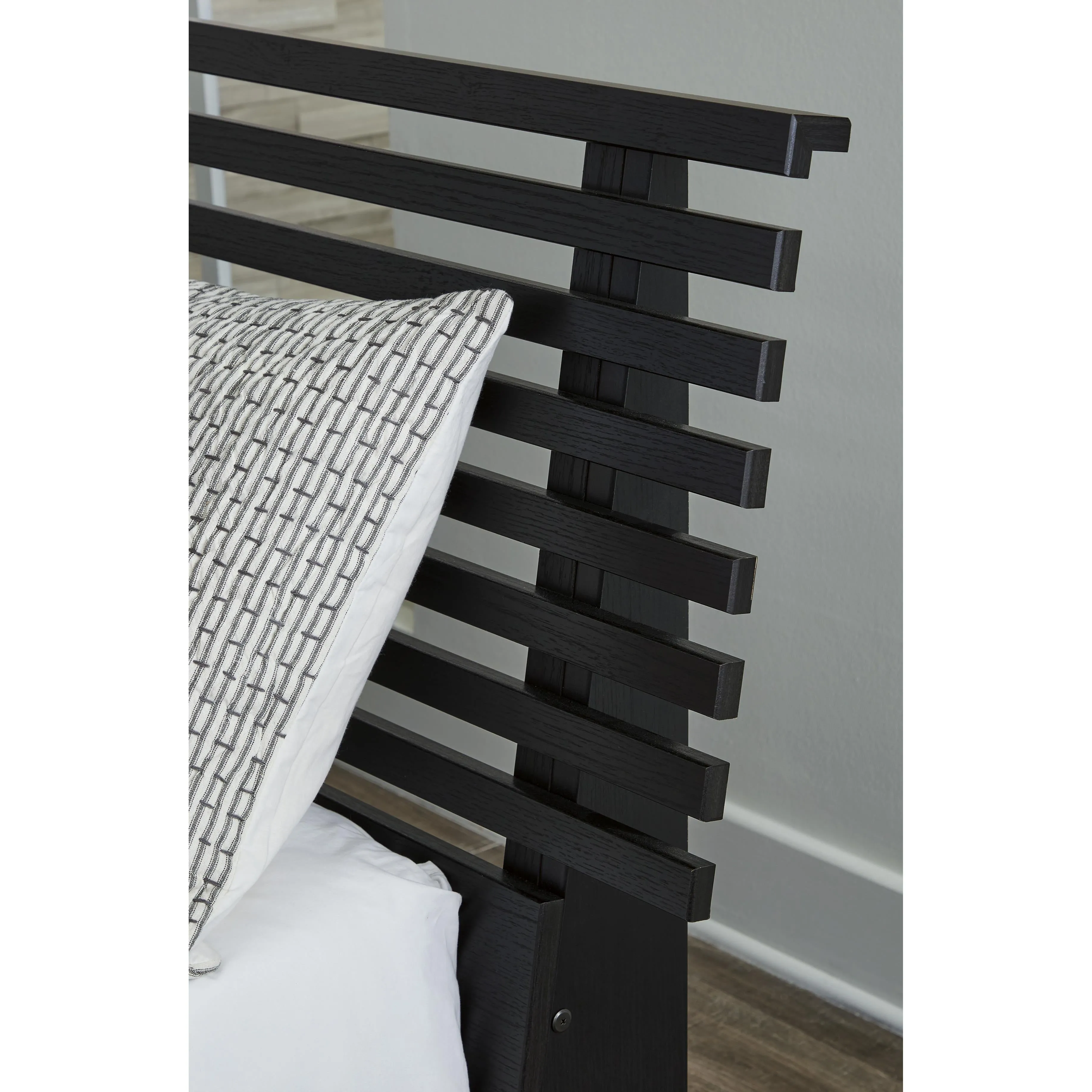 Signature Design by Ashley Danziar King Panel Bed B1013-158/B1013-156/B100-14