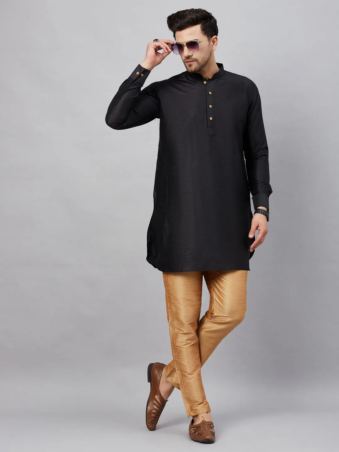 VASTRAMAY Men's Black Silk Blend Kurta Set
