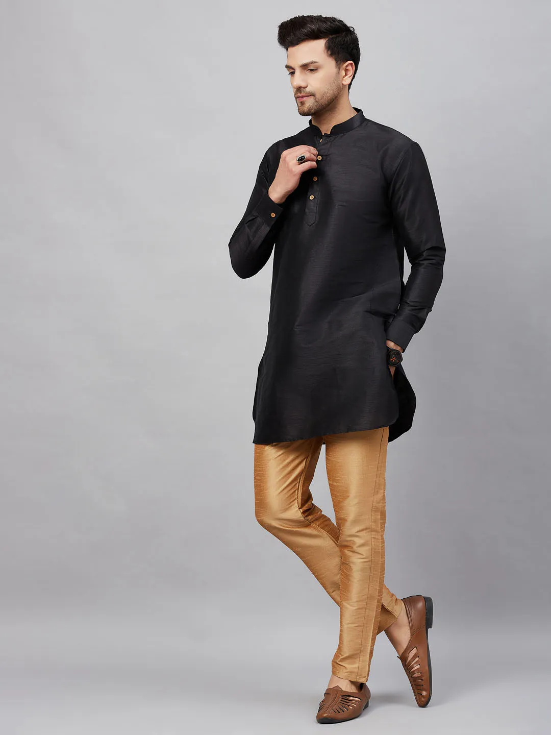 VASTRAMAY Men's Black Silk Blend Kurta Set